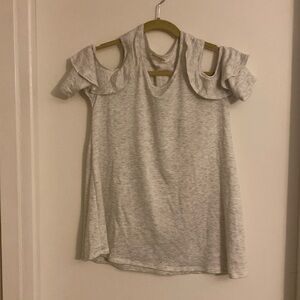 Shoulder cut out short sleeve shirt